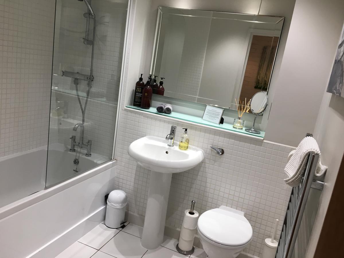 Russet Quarter, Parking Subject To Availability Apartment York Ngoại thất bức ảnh